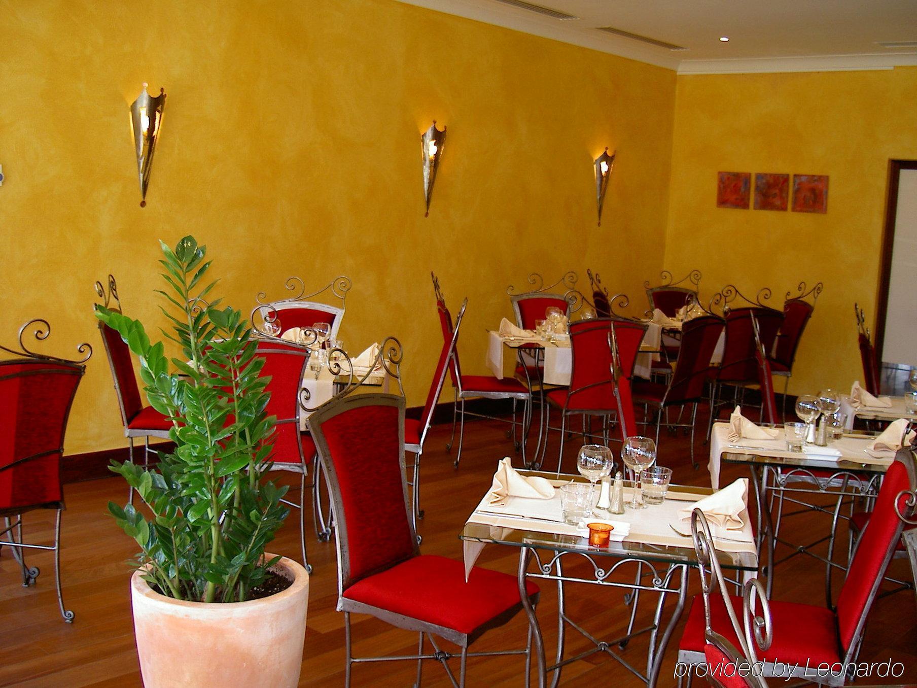 Holiday Inn Express Grenoble-Bernin Ресторан фото