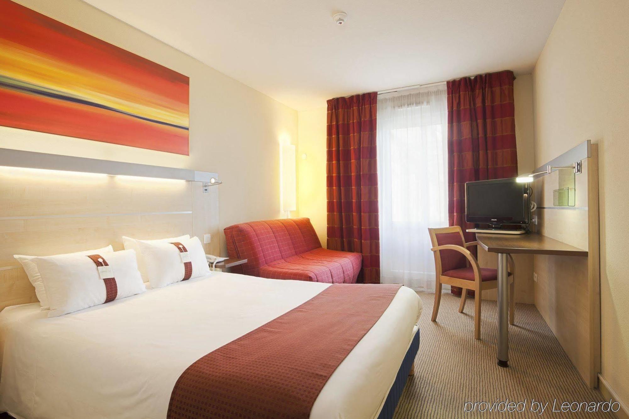 Holiday Inn Express Grenoble-Bernin Номер фото